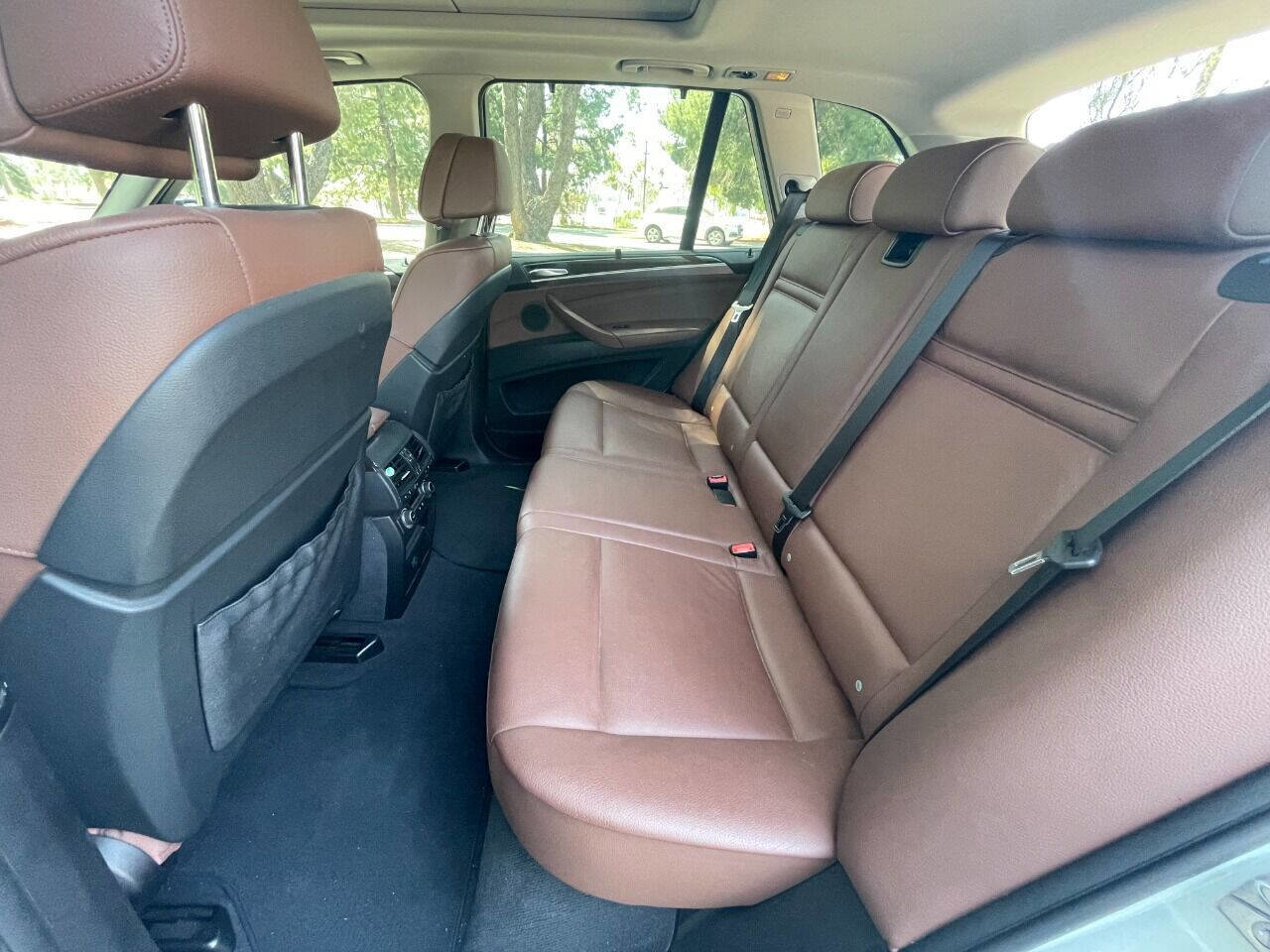 Used 2011 BMW X5 xDrive35i AWD/4WD image 9