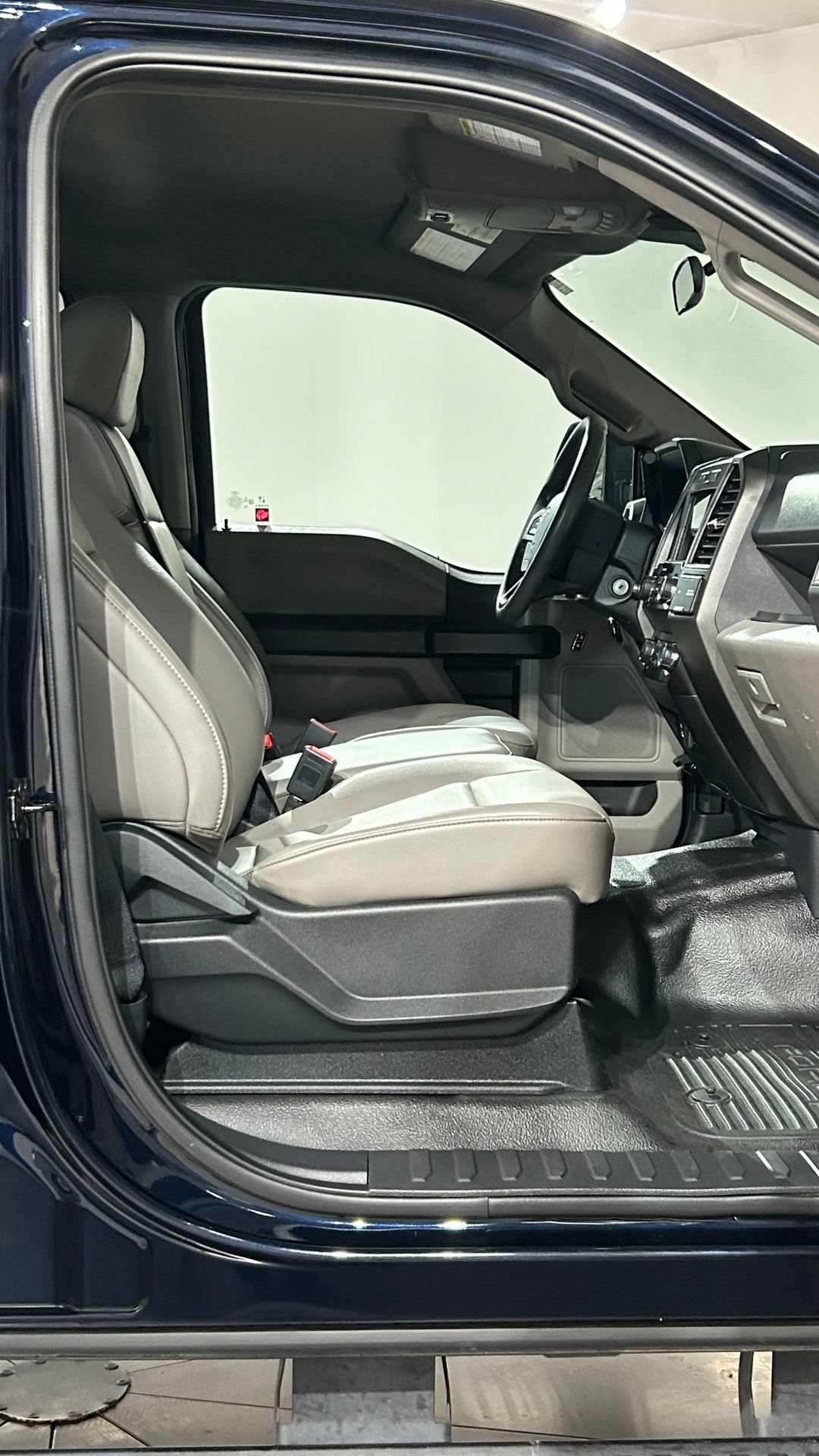 Used 2022 Ford F250 XL w/ STX Appearance Package AWD/4WD image 46
