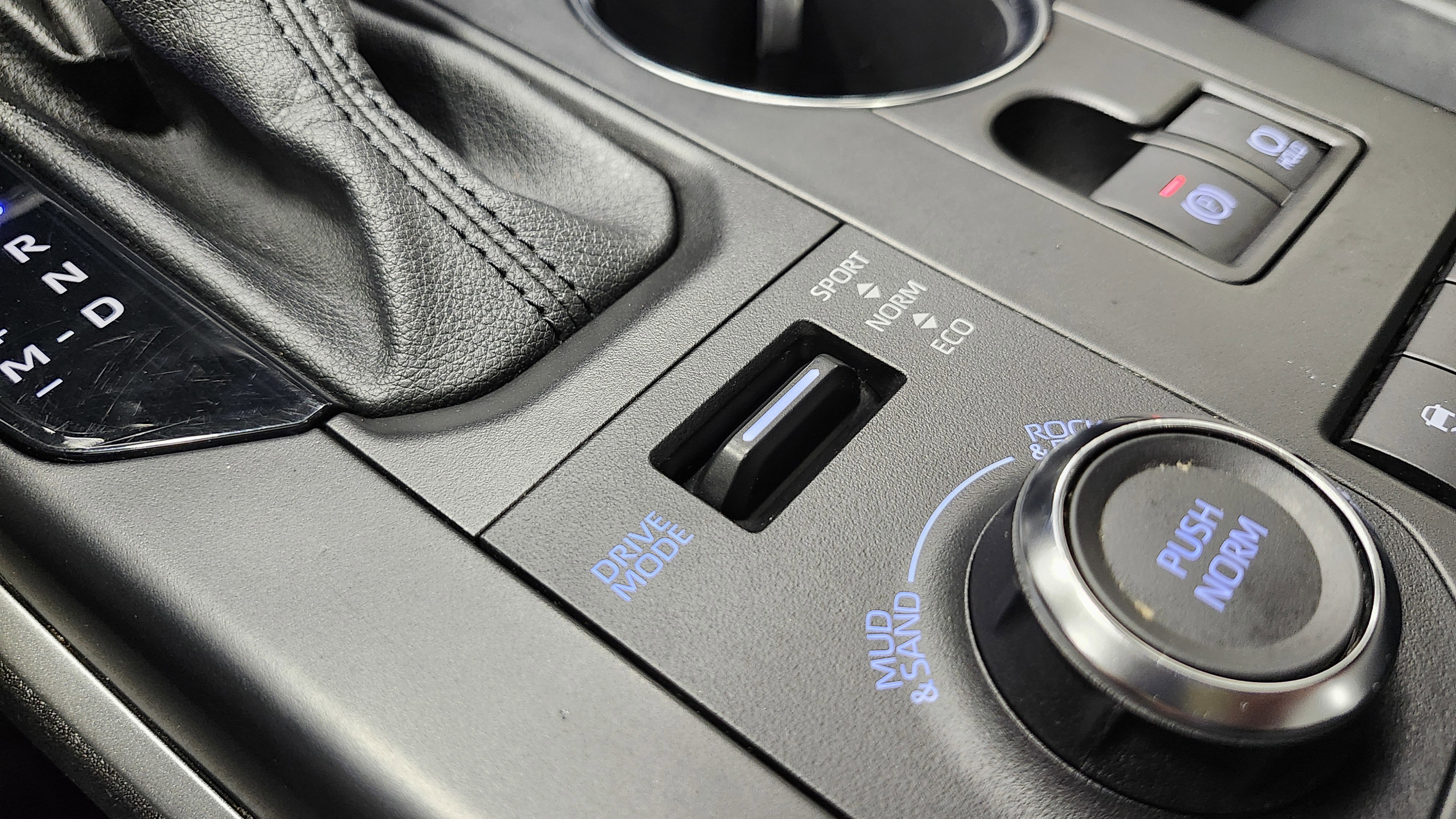 Used 2021 Toyota Highlander XSE image 37