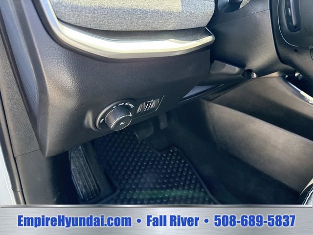 Used 2023 Jeep Compass Latitude w/ Sun and Sound Group AWD/4WD image 22