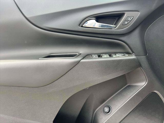 Used 2023 Chevrolet Equinox LT image 16