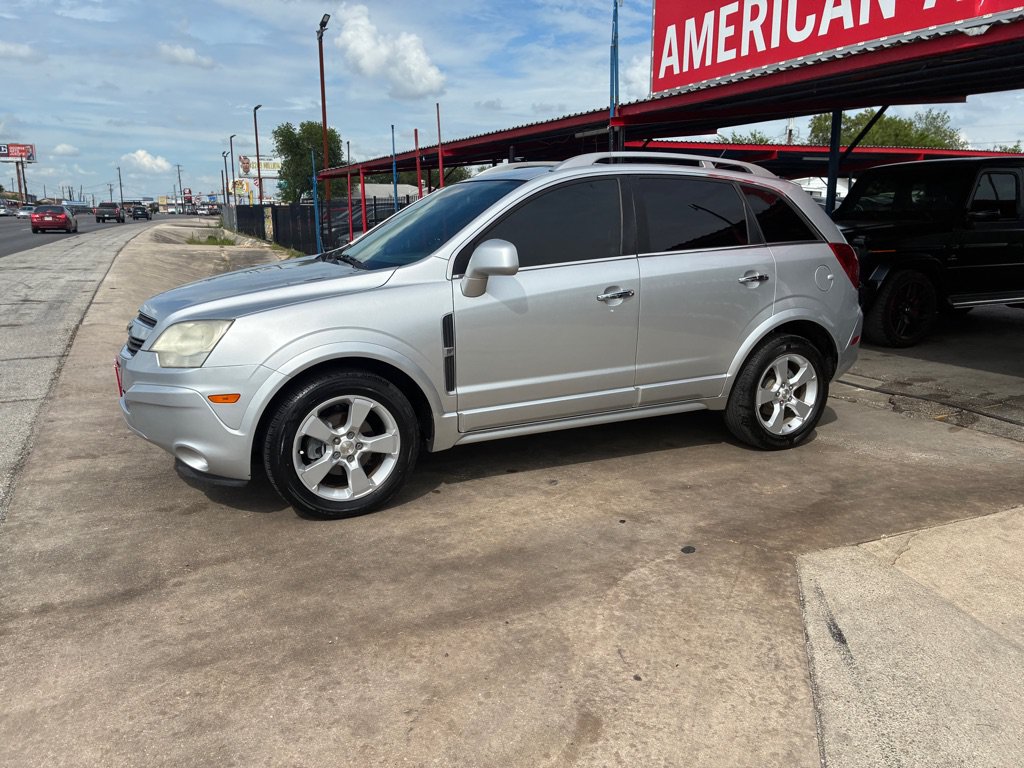 Used 2014 Chevrolet Captiva Sport LT w/ Convenience Package FWD image 13