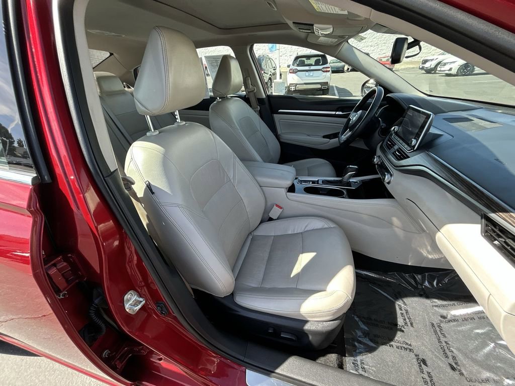Used 2020 Nissan Altima 2.0 Platinum image 26