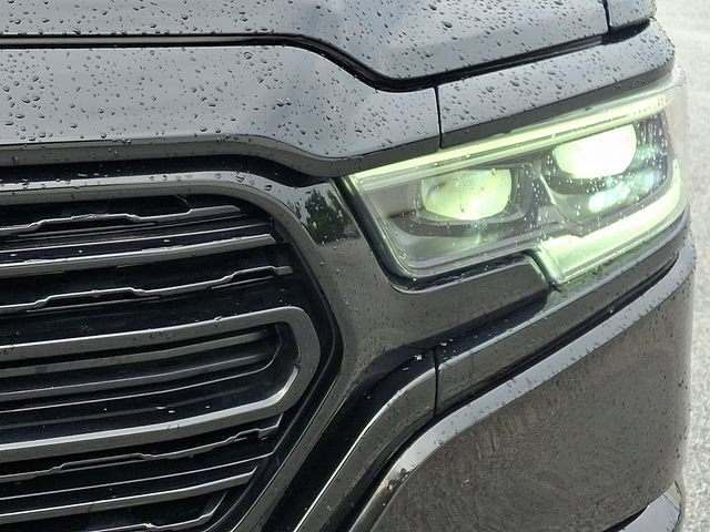 Used 2020 RAM 1500 Limited w/ Black Appearance Package AWD/4WD image 12