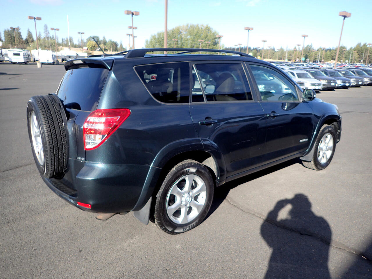 Used 2009 Toyota RAV4 Limited AWD/4WD image 5
