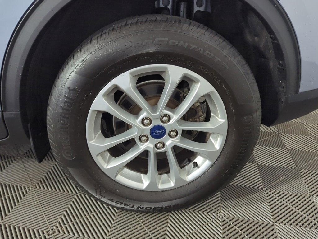 Used 2022 Ford Escape SE image 11