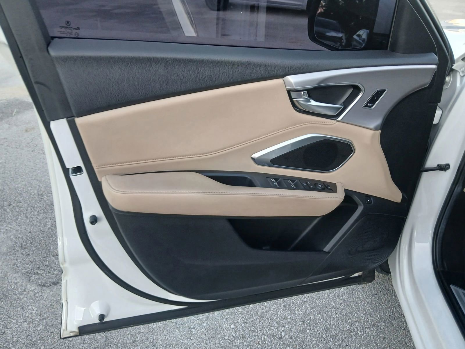 Used 2020 Acura RDX AWD image 11