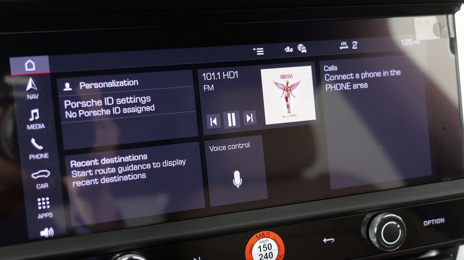 Used 2025 Porsche Macan image 58