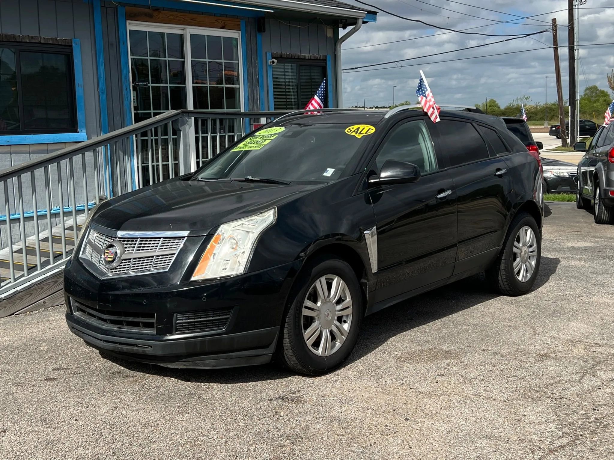 Used 2013 Cadillac SRX Luxury w/ Driver Awareness Package image 2