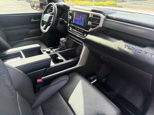Used 2025 Toyota Tundra SR5 w/ SR5 Premium Package AWD/4WD image 15