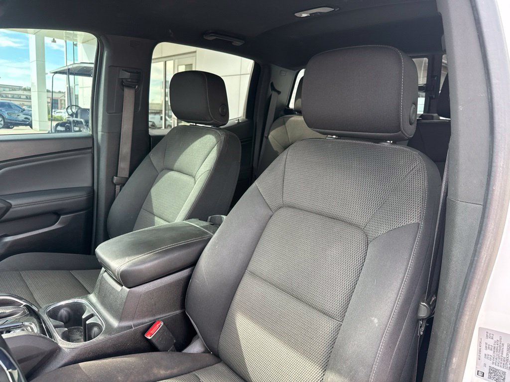Used 2023 GMC Canyon Elevation w/ Convenience Package RWD image 9