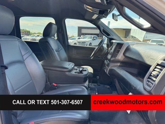 Used 2024 RAM 3500 Tradesman w/ Chrome Appearance Group AWD/4WD image 11