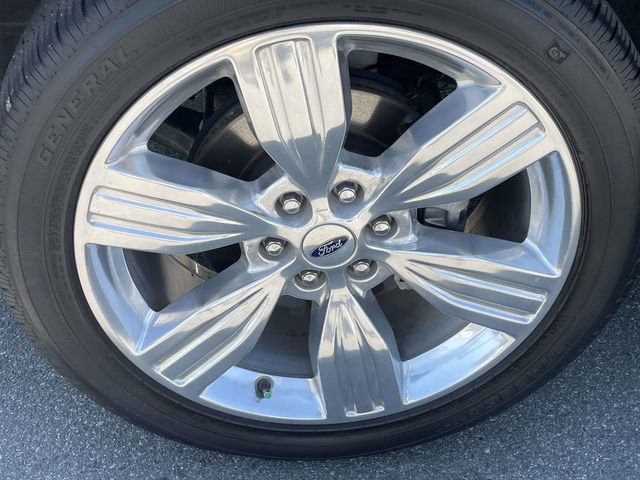 Used 2024 Ford Expedition Max Platinum image 9