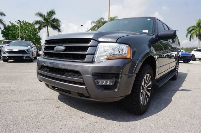 Used 2017 Ford Expedition EL XLT w/ Equipment Group 201A RWD image 22