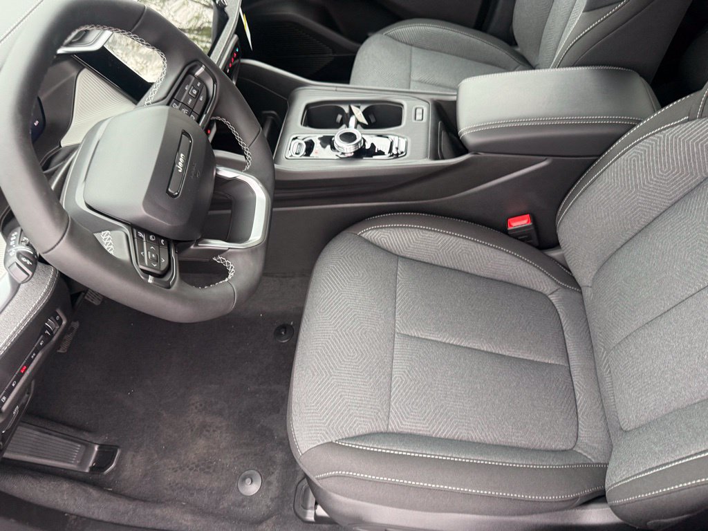 New 2026 Jeep Cherokee Laredo AWD/4WD image 15