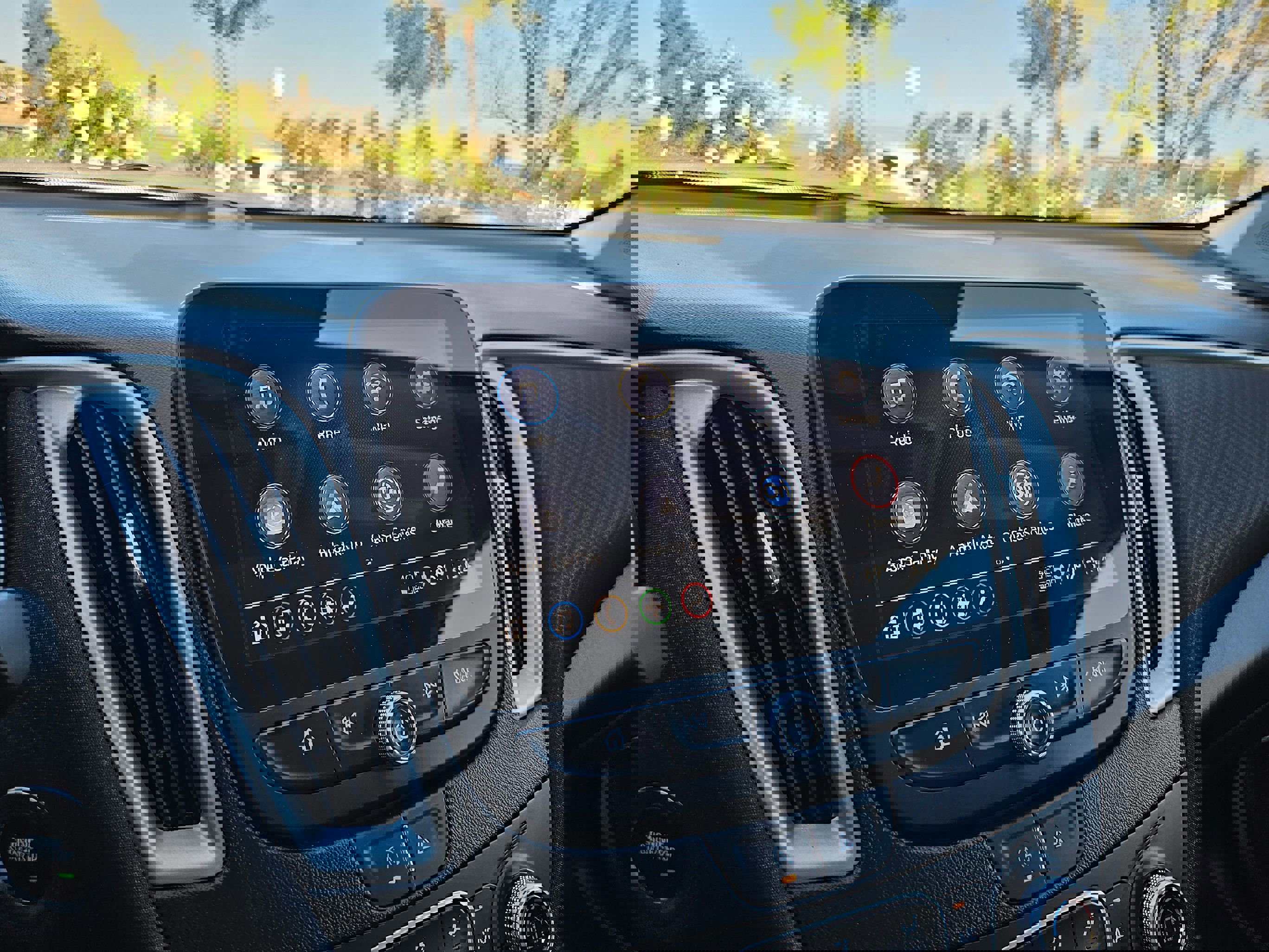 Used 2024 Chevrolet Malibu LT image 30