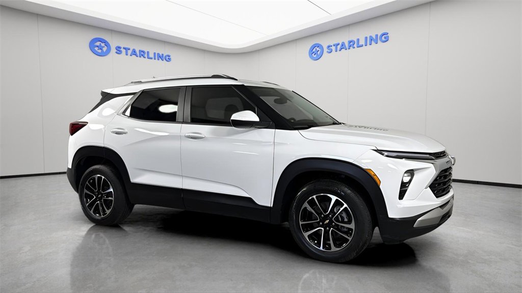 Certified 2024 Chevrolet TrailBlazer LT w/ Driver Confidence Package image 27