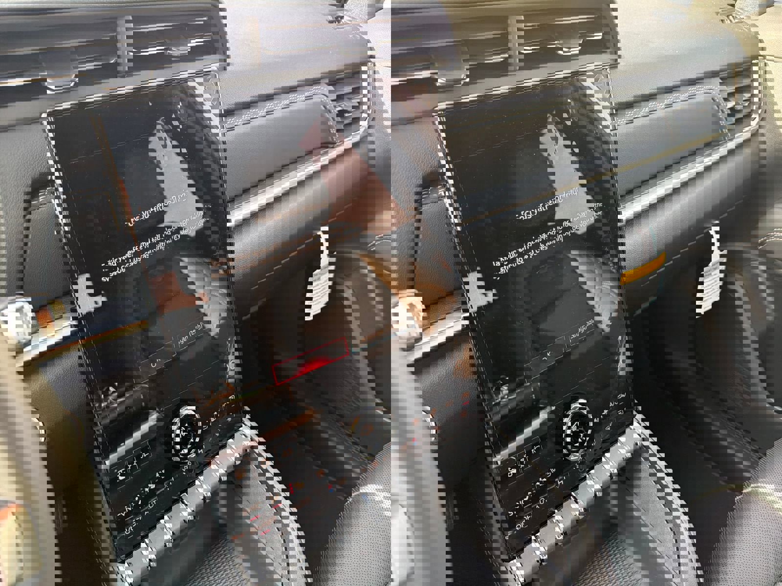 New 2026 GMC Terrain Elevation w/ Elevation Premium Package image 19