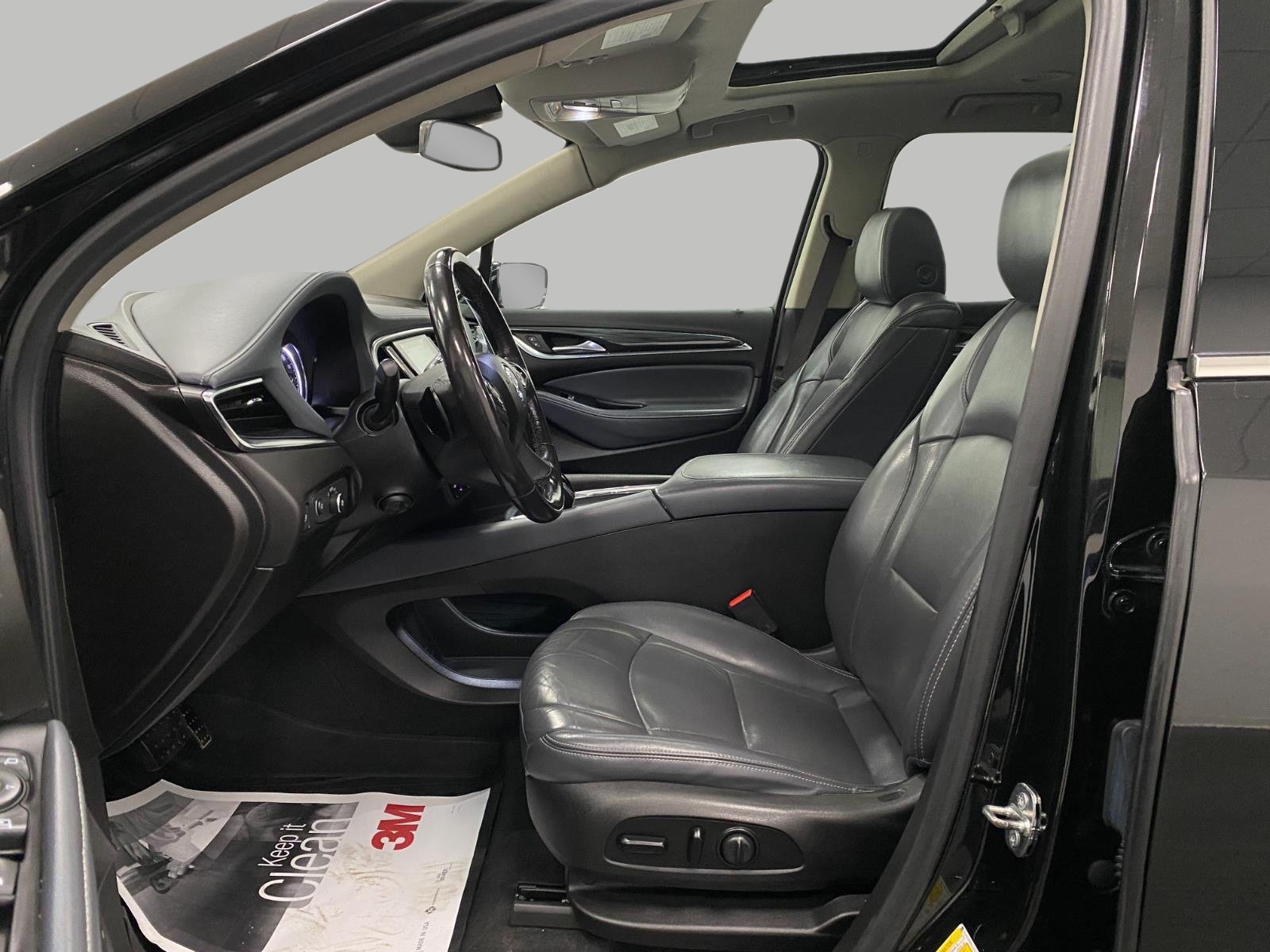 Used 2018 Buick Enclave Premium w/ Trailering Package AWD/4WD image 32