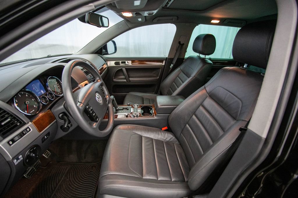Used 2008 Volkswagen Touareg V10 TDI image 18