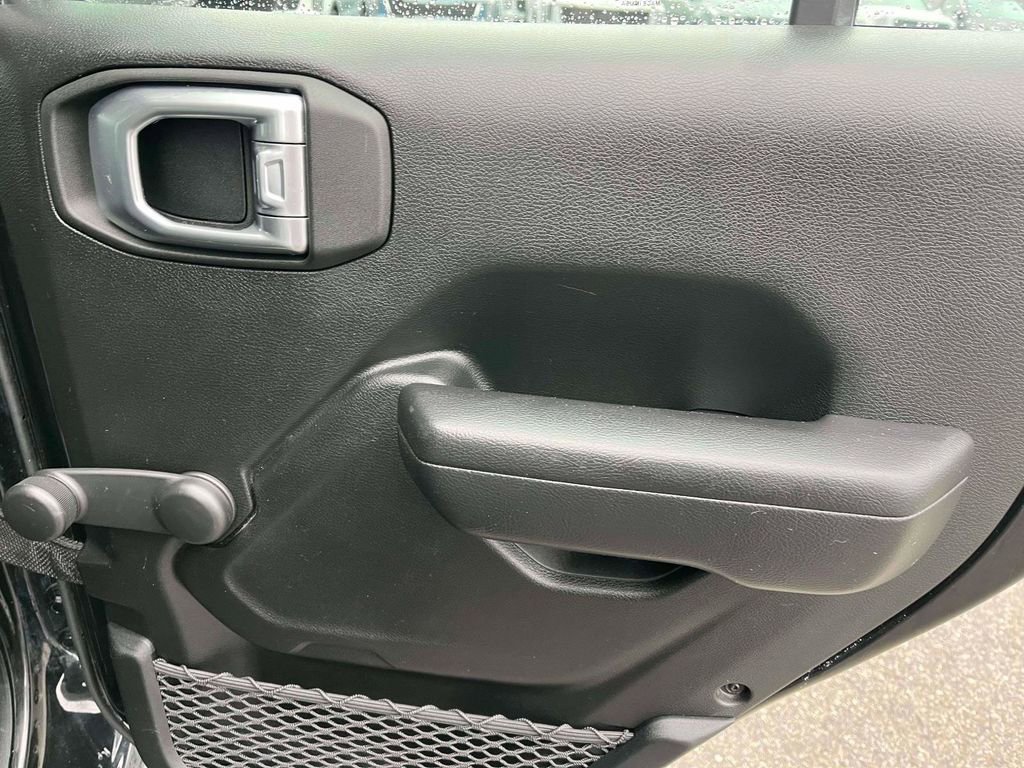 Used 2021 Jeep Wrangler Unlimited Sport image 7
