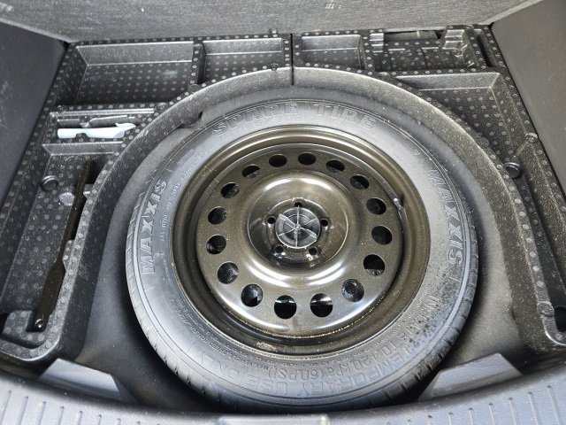 Used 2017 Ford Escape SE image 24