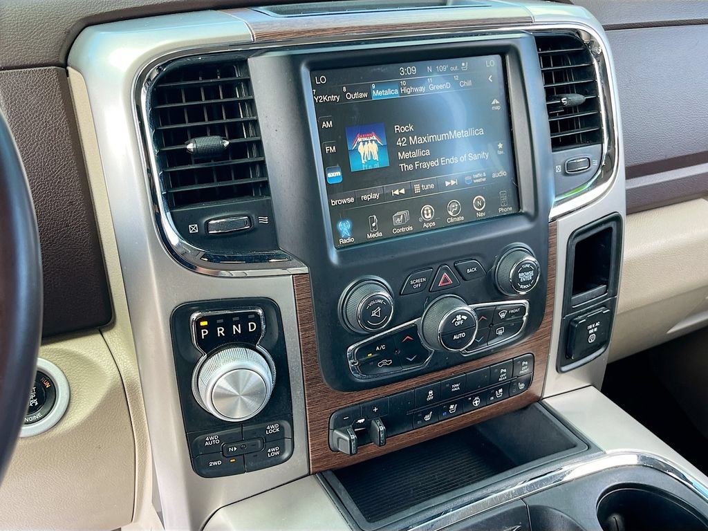Used 2016 RAM 1500 Laramie w/ Convenience Group AWD/4WD image 15