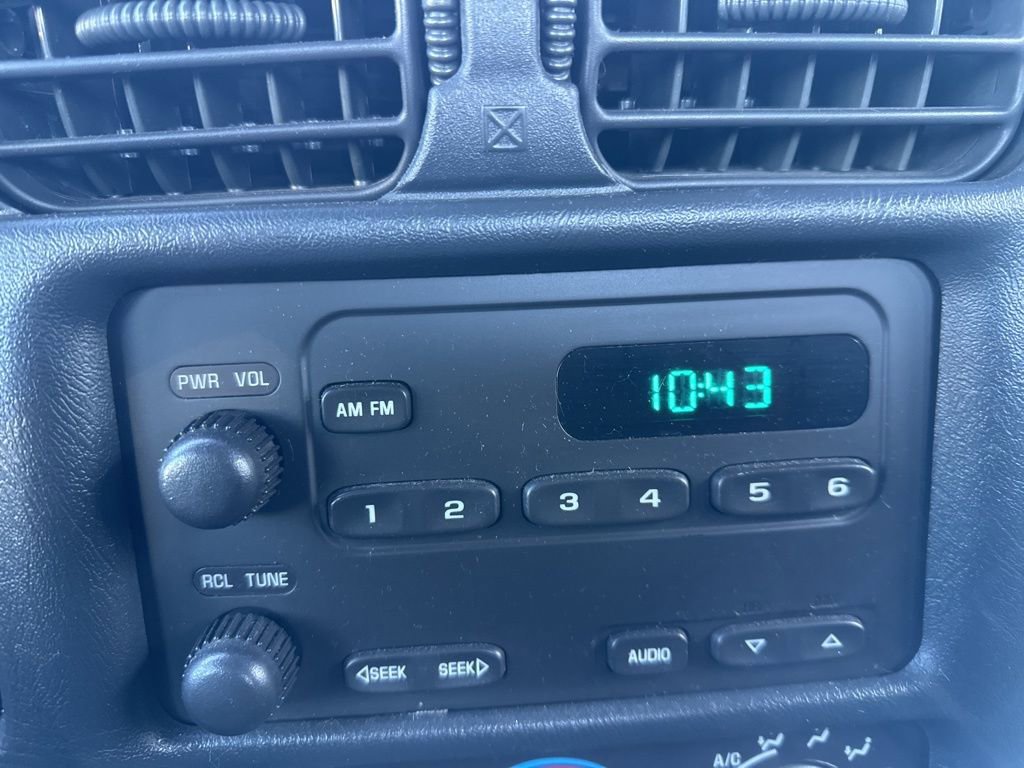 Used 2003 GMC Sonoma SL image 15