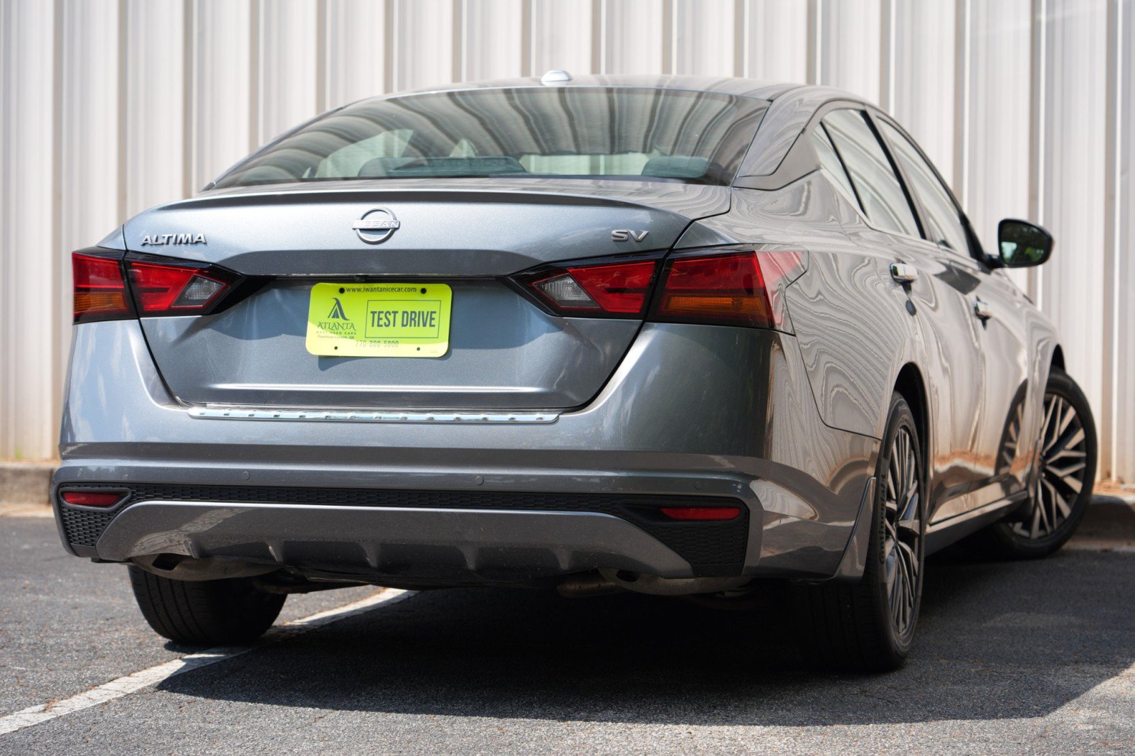 Used 2023 Nissan Altima 2.5 SV FWD image 4