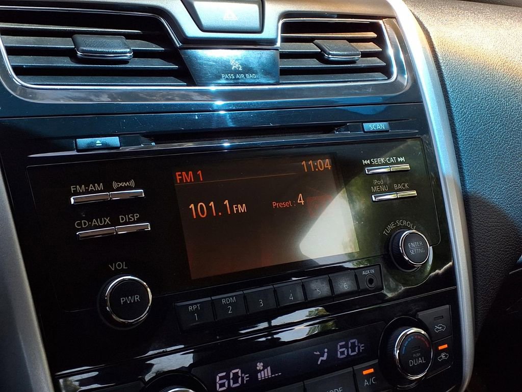 Used 2013 Nissan Altima 2.5 SL FWD image 8