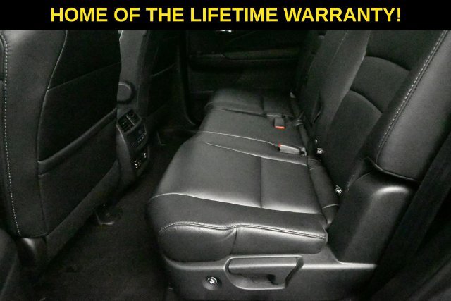 Used 2017 Honda Pilot Touring image 29