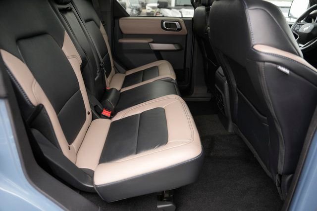 Certified 2023 Ford Bronco Wildtrak image 15