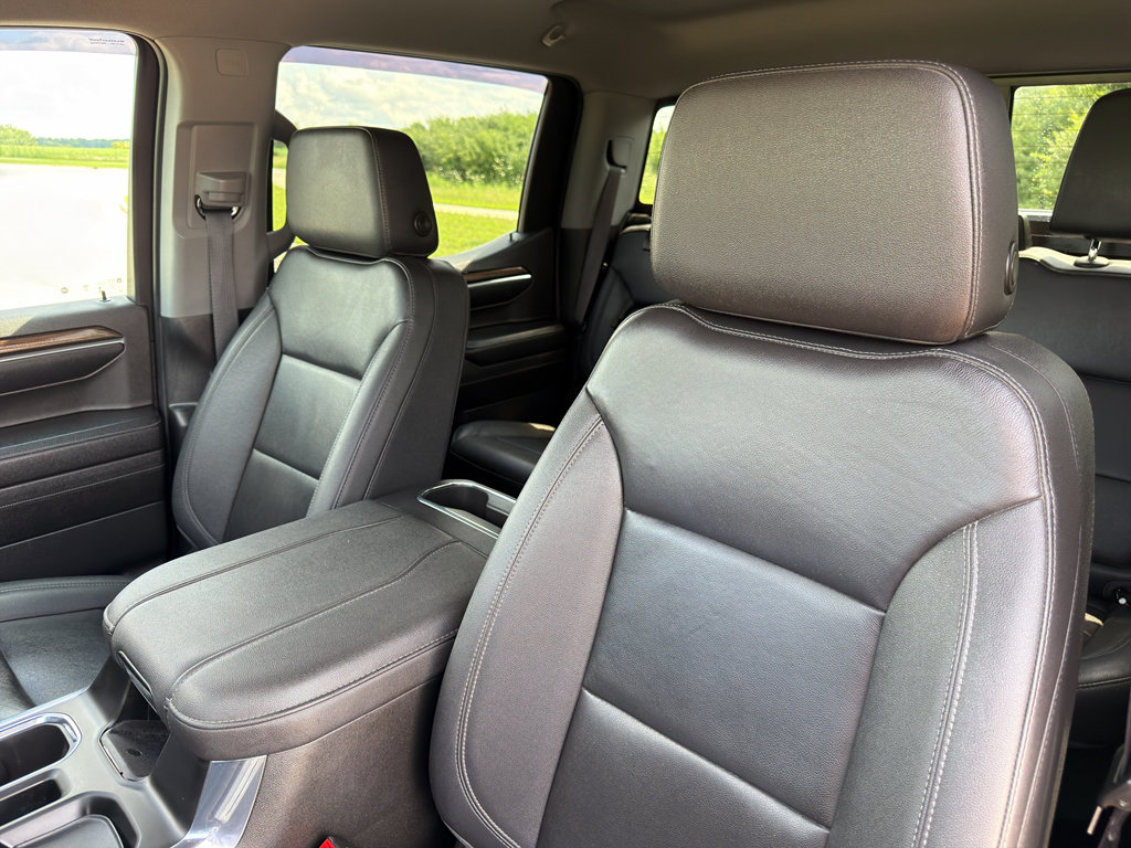 Used 2023 Chevrolet Silverado 1500 RST AWD/4WD image 18