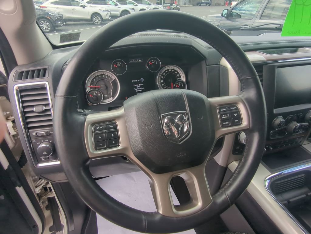 Used 2016 RAM 1500 Laramie w/ Convenience Group AWD/4WD image 15