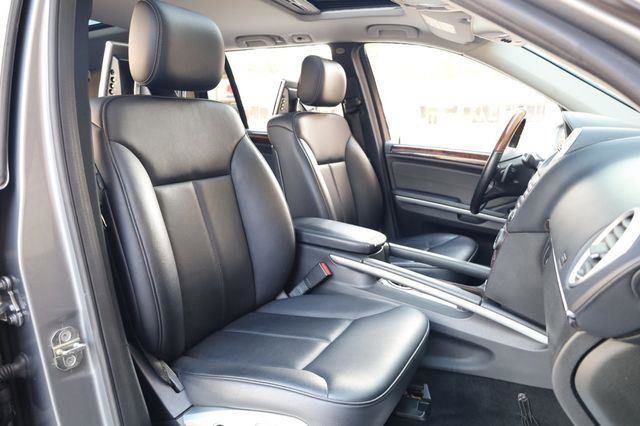 Used 2011 Mercedes-Benz GL 450 4MATIC image 25
