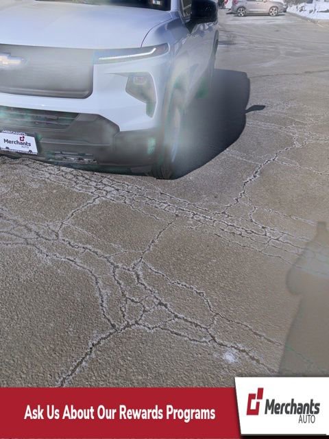 Used 2024 Chevrolet Silverado EV W/T image 1