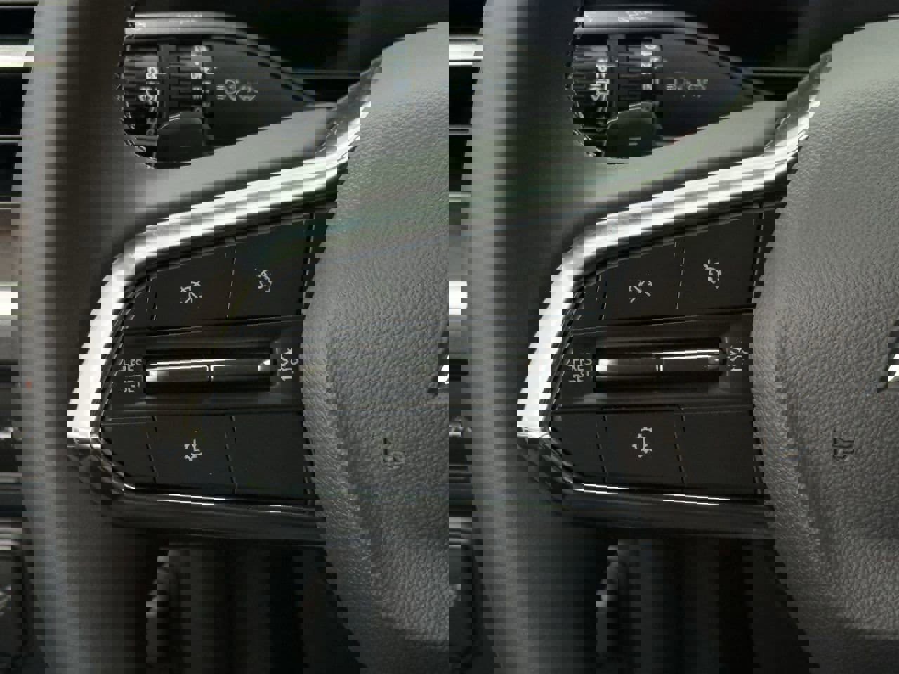 New 2026 Chevrolet Suburban Z71 w/ Z71 Off-Road Package image 13