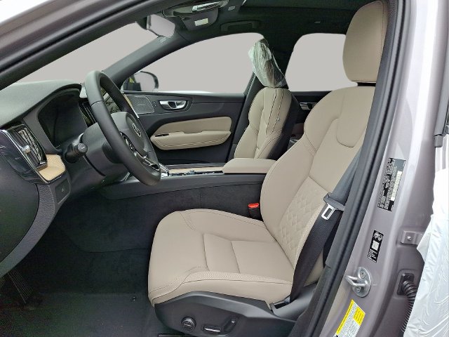 New 2026 Volvo XC60 B5 Plus w/ Protection Package Premier AWD/4WD image 6