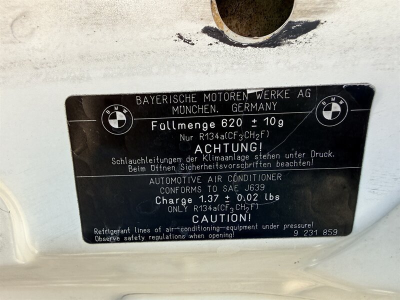 Used 2011 BMW 135i Convertible RWD image 36