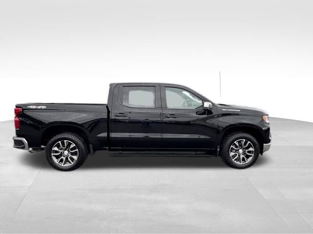 Used 2022 Chevrolet Silverado 1500 LT image 4