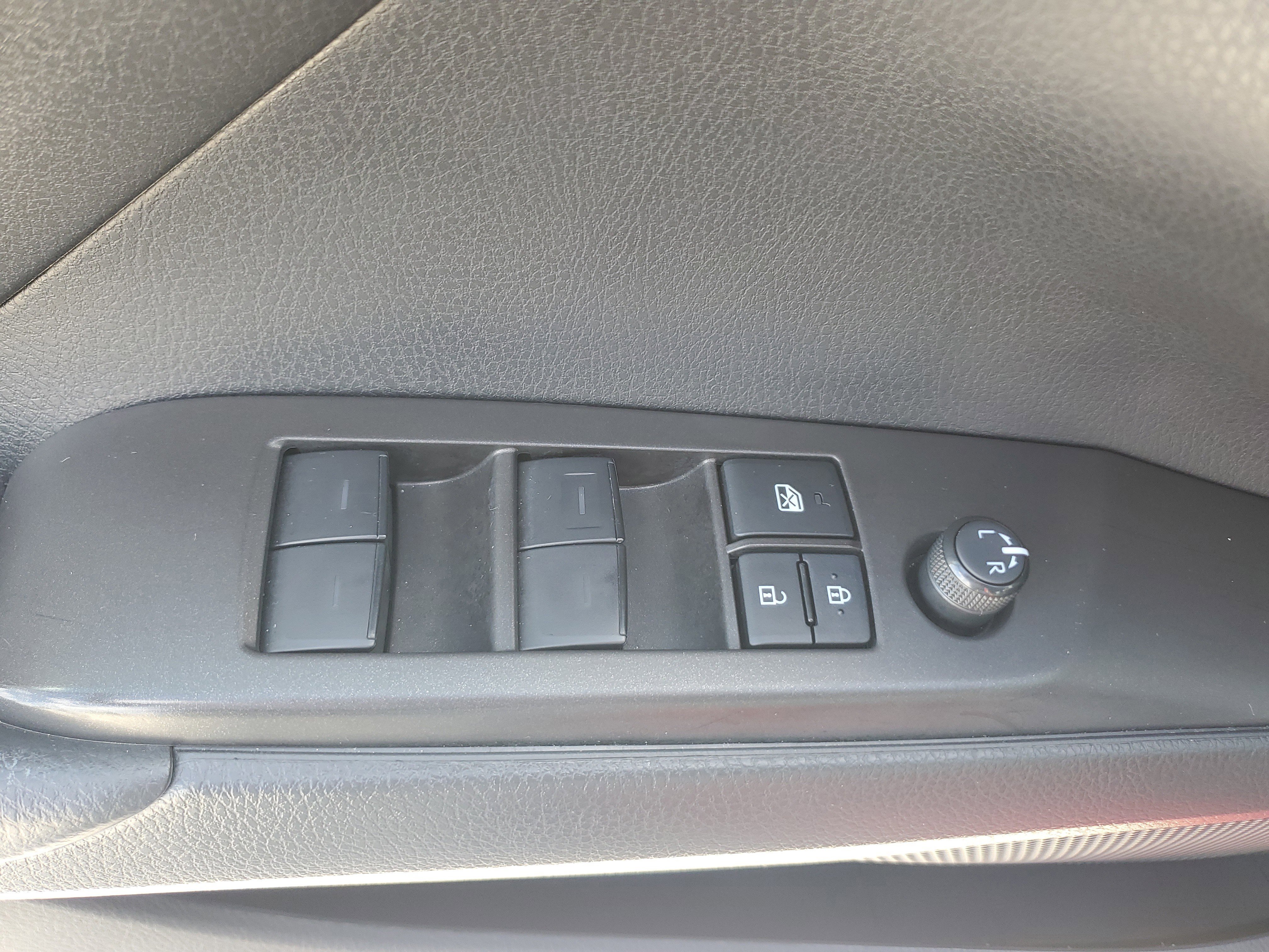 Used 2023 Toyota Camry LE image 26