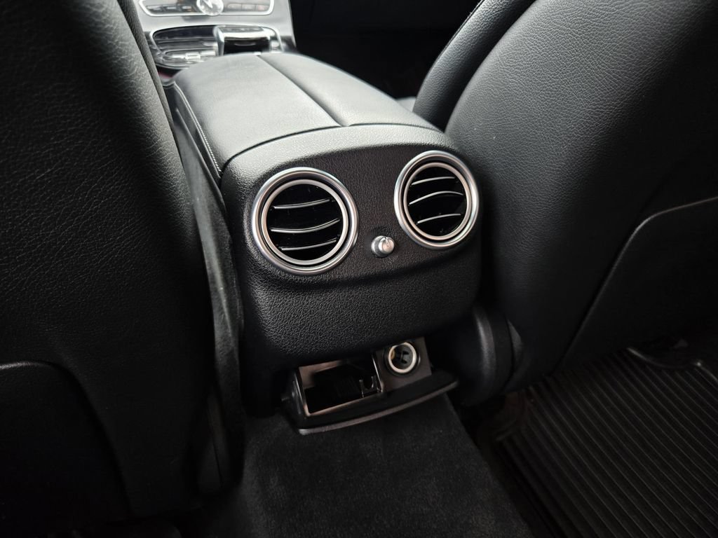 Used 2017 Mercedes-Benz E 300 image 14