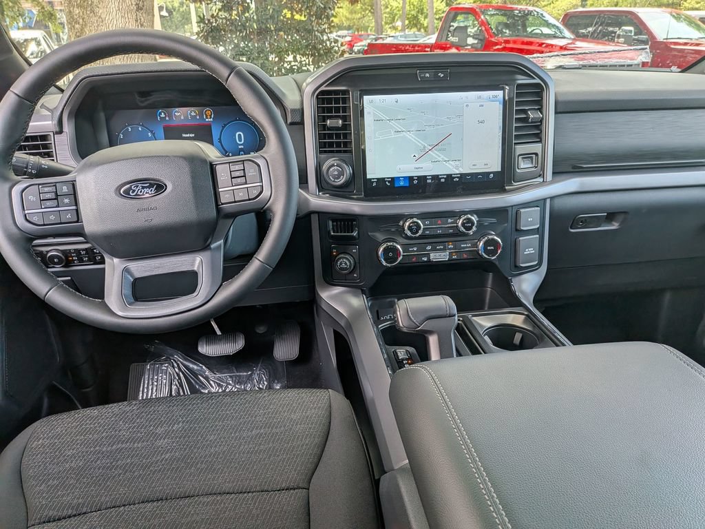 New 2026 Ford F150 XLT w/ Equipment Group 302A MID AWD/4WD image 33
