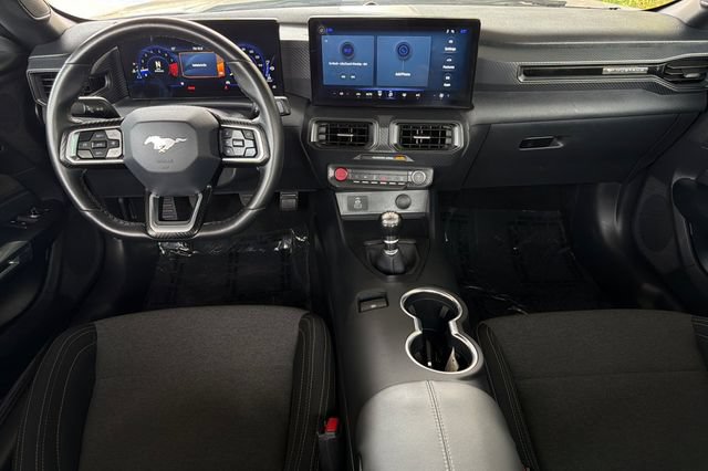 Used 2024 Ford Mustang GT RWD image 14