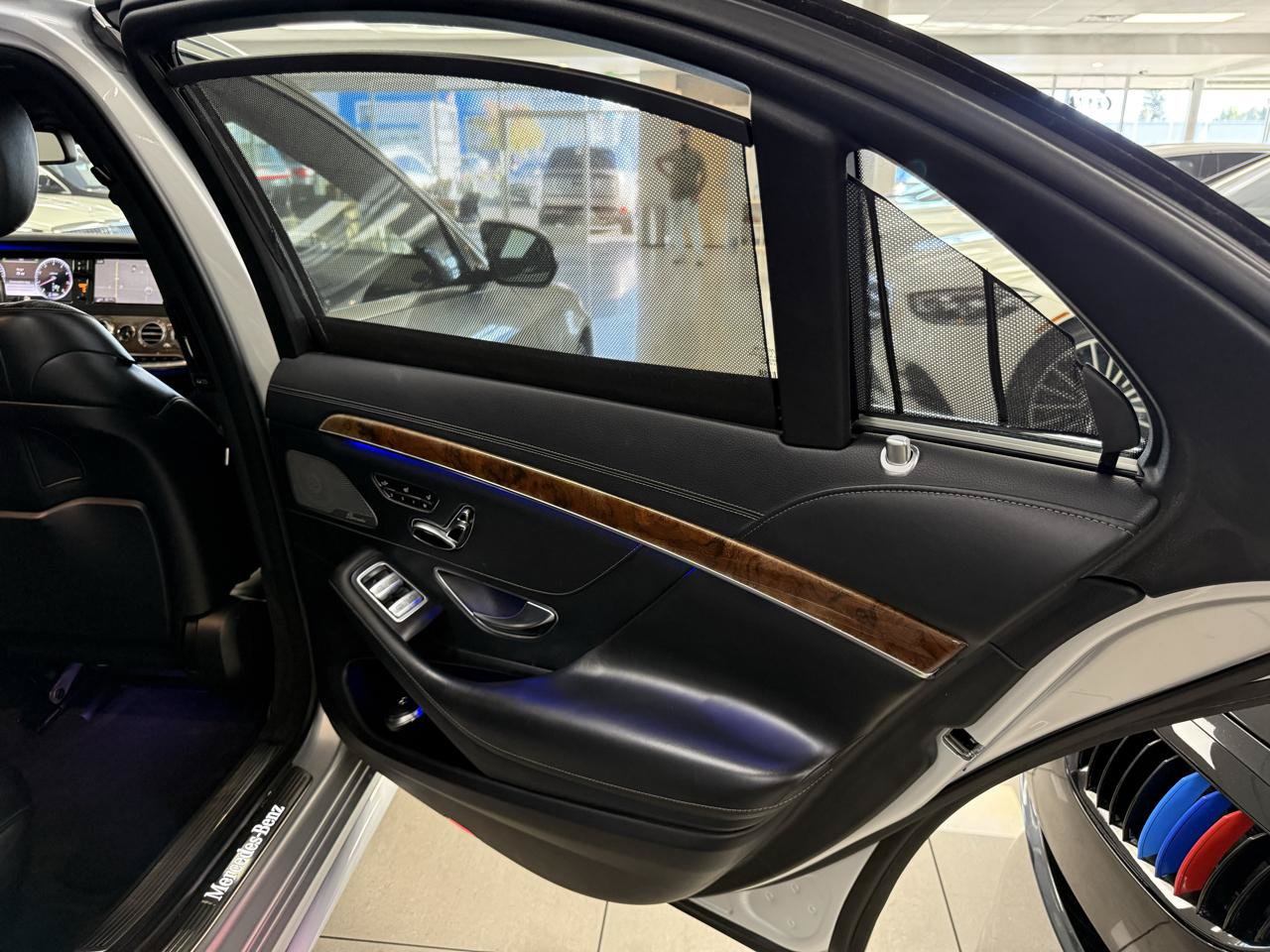 Used 2014 Mercedes-Benz S 550 Sedan image 26
