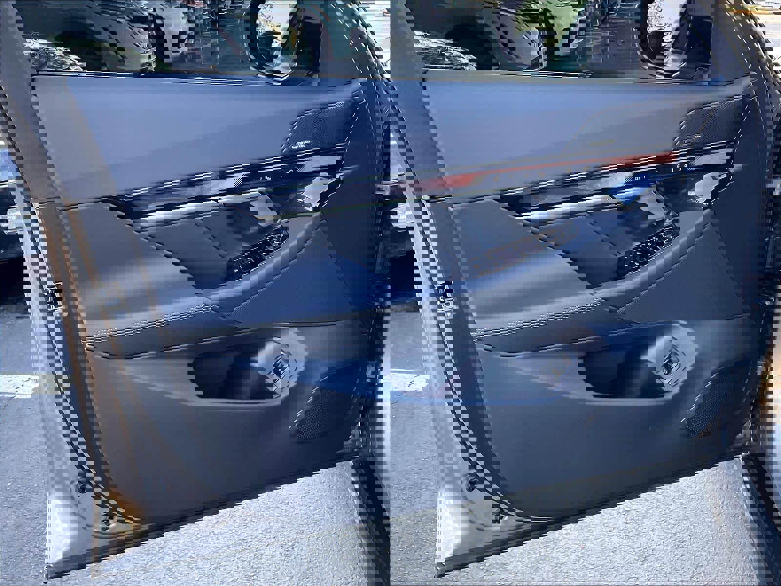 Certified 2026 BMW i5 eDrive40 w/ Premium Package image 24