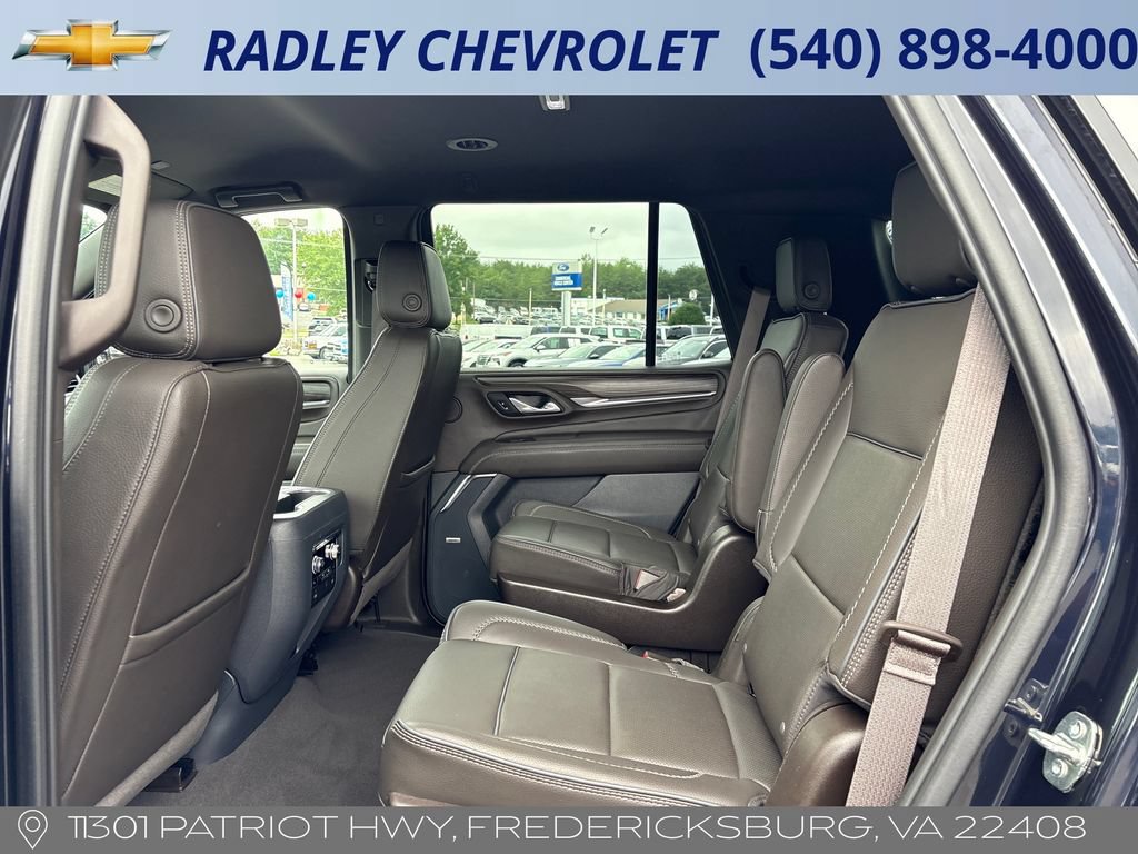 Used 2023 GMC Yukon Denali AWD/4WD image 12