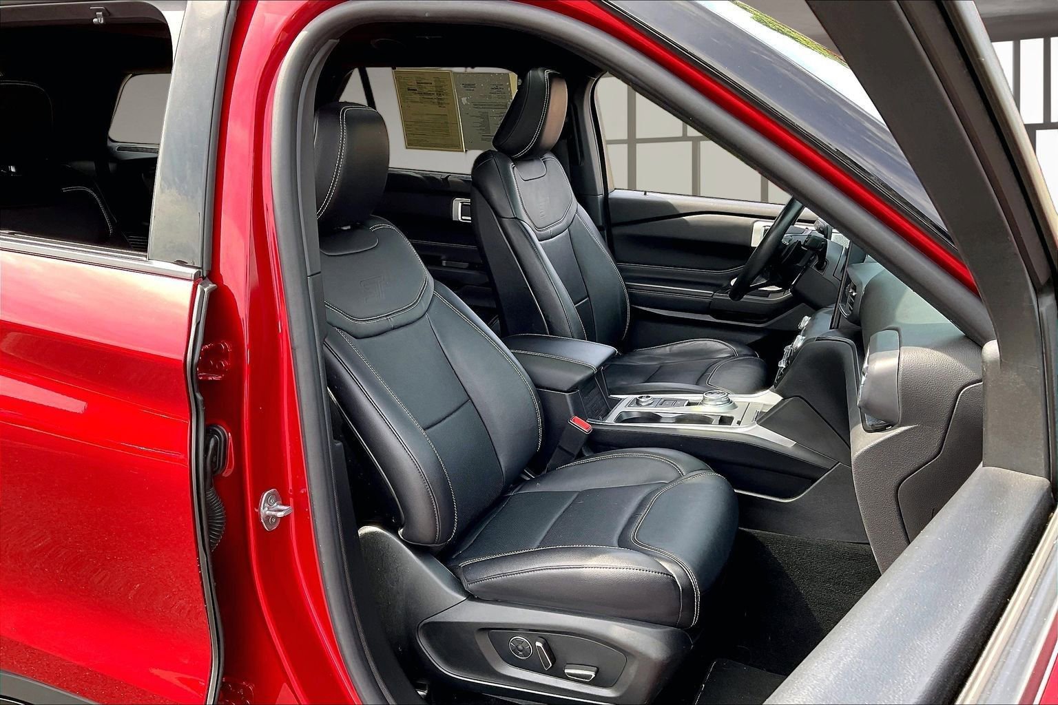 Used 2020 Ford Explorer ST w/ ST Street Pack AWD/4WD image 30