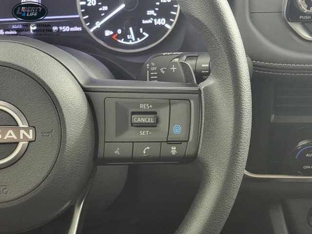 Used 2024 Nissan Rogue SV AWD/4WD image 31