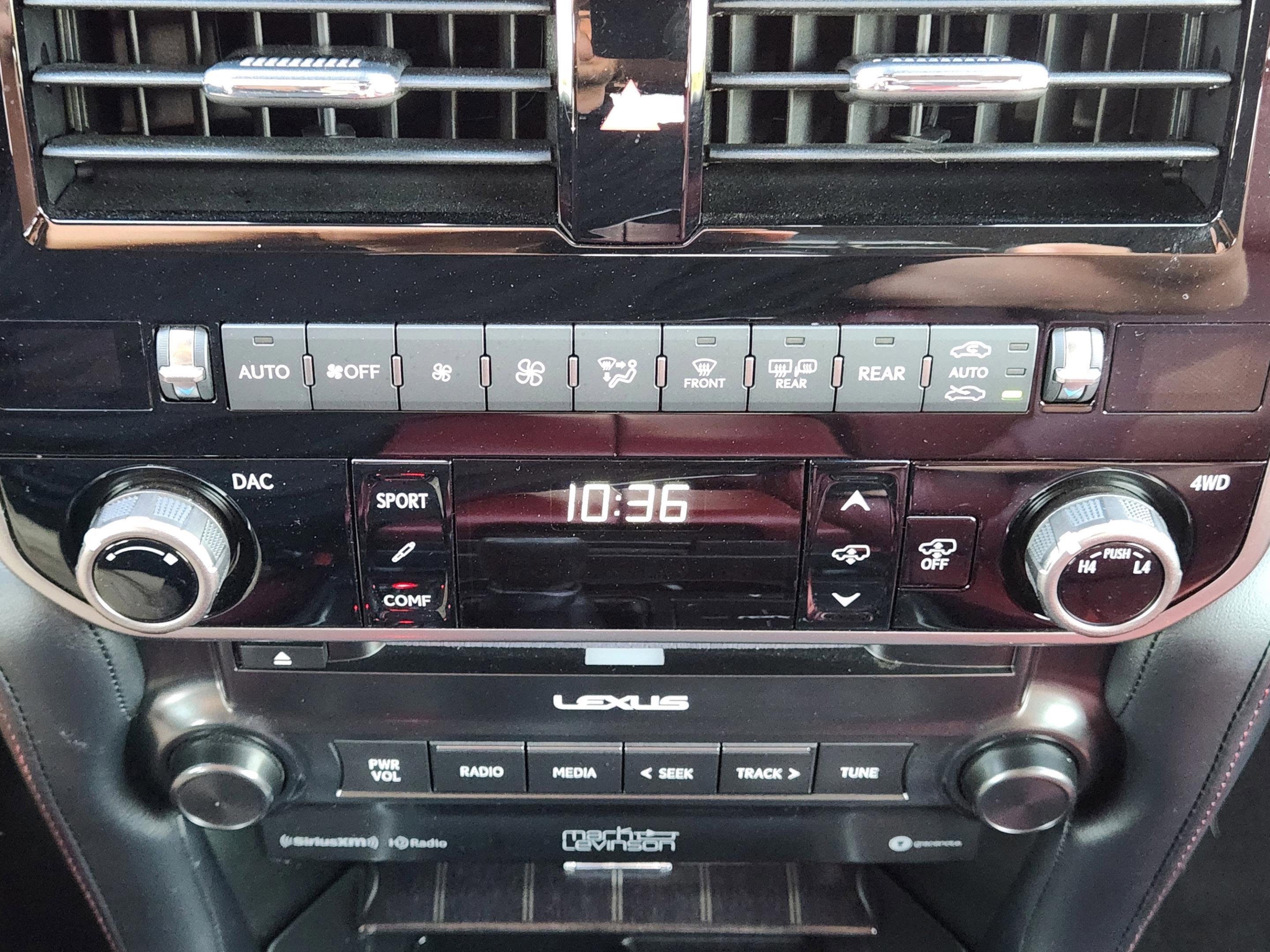 Certified 2023 Lexus GX 460 Luxury w/ Sport Design Package AWD/4WD image 12